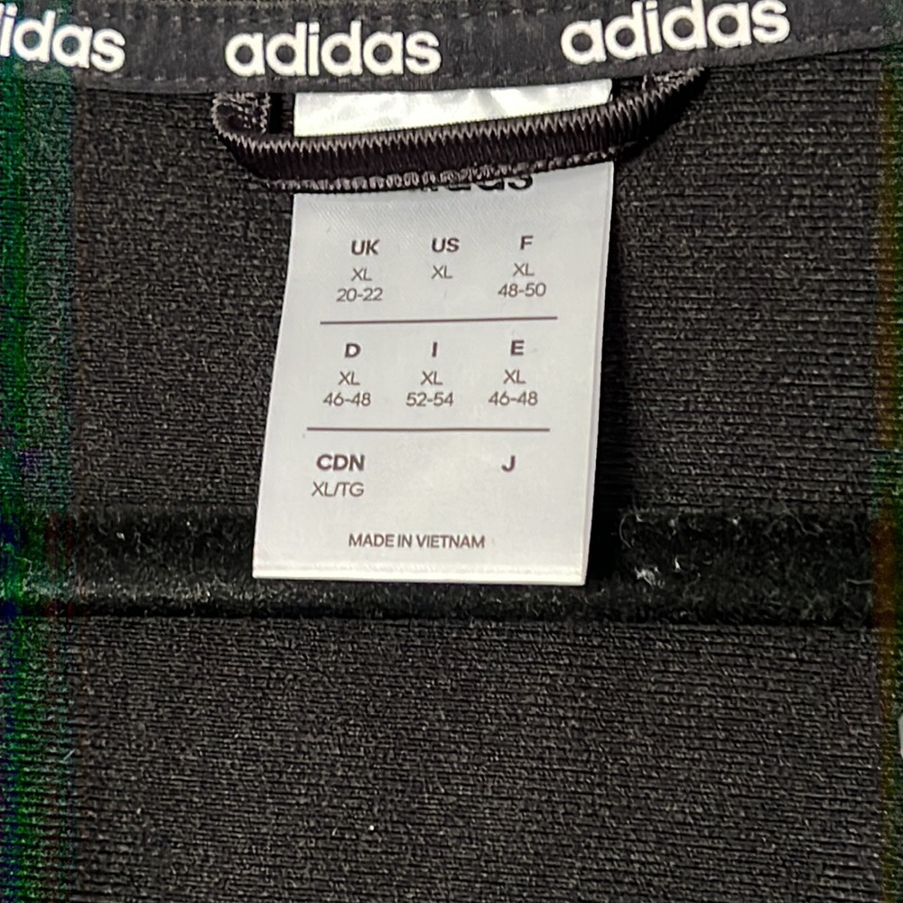 Adidas jacket - Picture 3 of 6